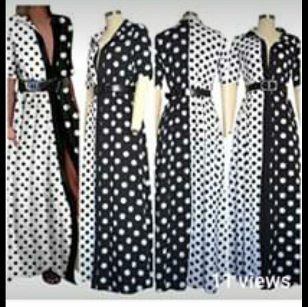 Ladies maxi dress.